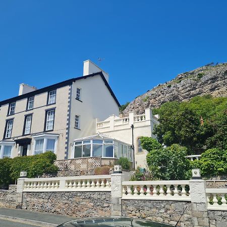 兰迪德诺The Chelsea住宿加早餐旅馆 外观 照片
